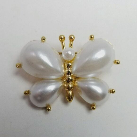 Vintage Butterfly Brooch, Faux Pearl Cabochon and Gold Tone Setting, Estate - Picture 2 of 6